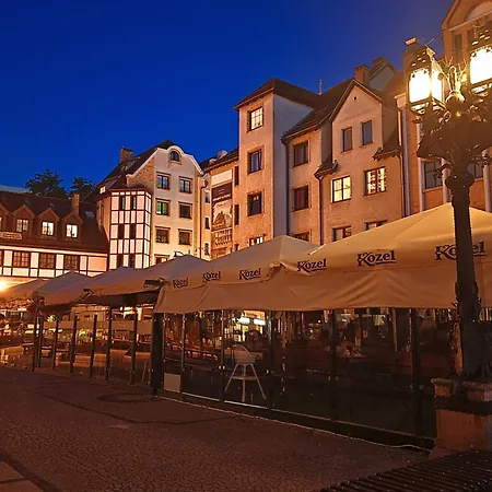 Hall Bliss - Premium Z Balkonem I Widokiem Na Ratusz * 科沃布热格