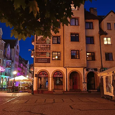 Hall Bliss - Premium Z Balkonem I Widokiem Na Ratusz 科沃布热格