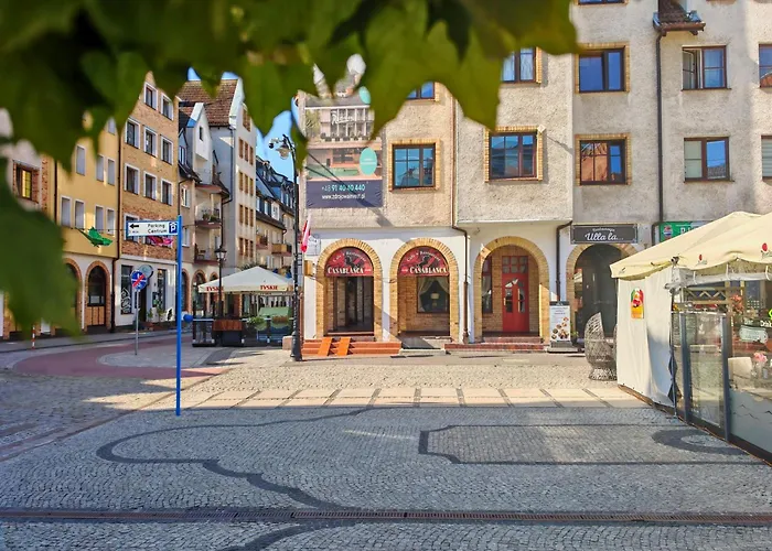 Hall Bliss - Premium Z Balkonem I Widokiem Na Ratusz * 科沃布热格